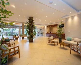 Camino Real Tikal - San José - Lobby