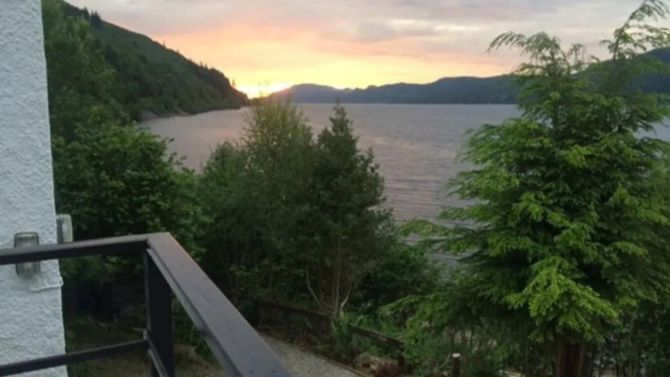 Loch Ness Lochside Hostel - Over 16s Only