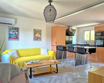 AUDENGE - Air-conditioned house 4/5 pers. with parking for 2 cars - Audenge - Salon