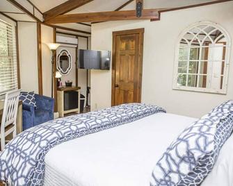 Brook Trout Inn - Sapphire - Habitación