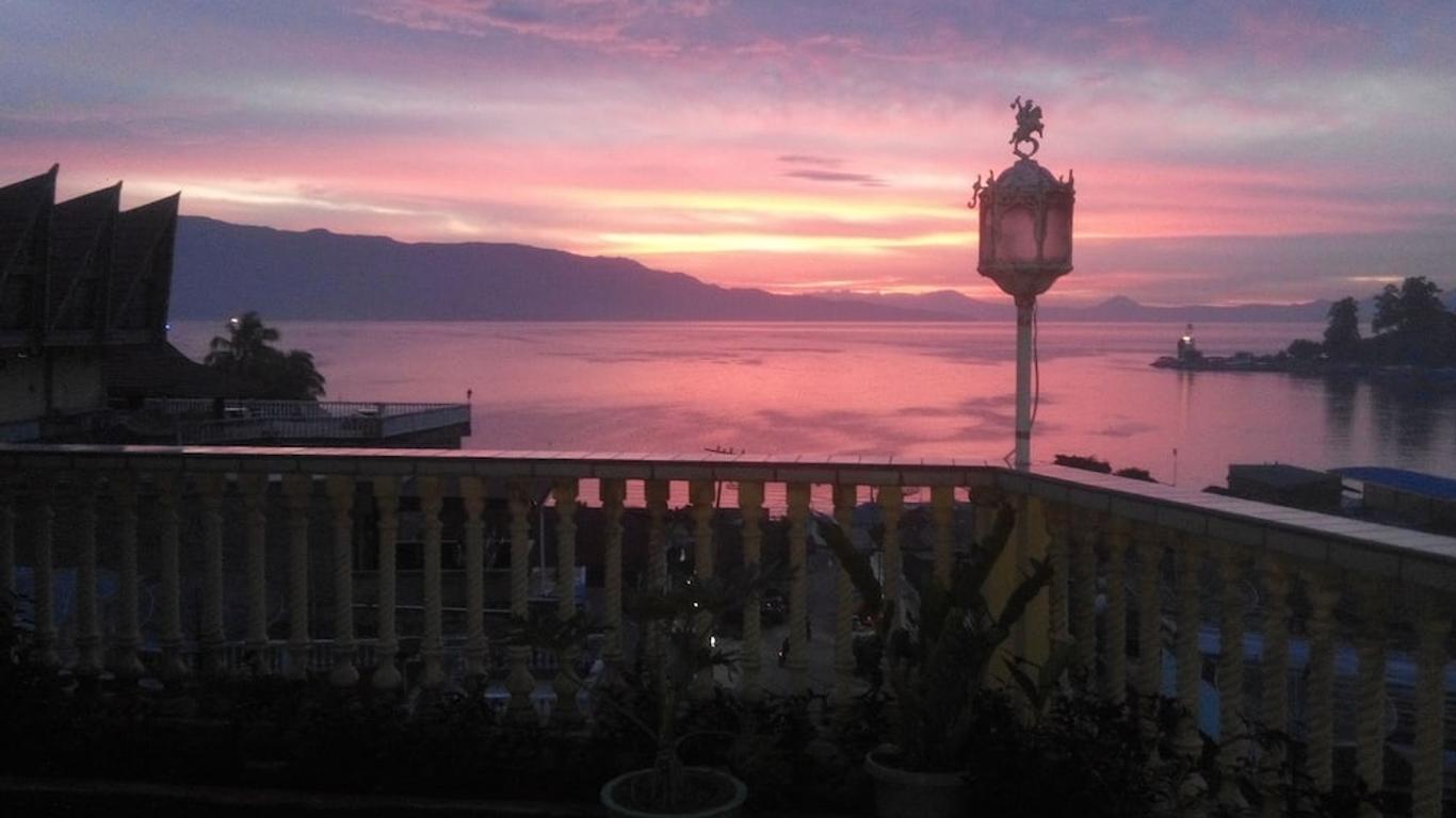 ميليسا بالاس