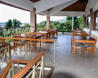 Refugio do Saci Hotel - Atibaia - Restaurant