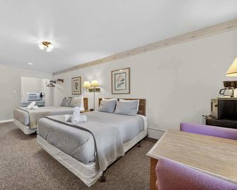 Eagle Motel Suite 112 - Manitou Springs