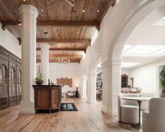 Hotel Santa Barbara - Santa Bárbara