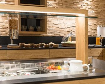 Sporthotel Krone - Schoppernau - Buffet