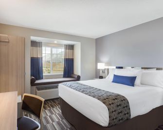 Microtel Inn & Suites by Wyndham Springville/Provo - Springville - Habitación