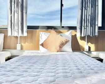 Sunny Hotel Da Lat - Dalat - Bedroom