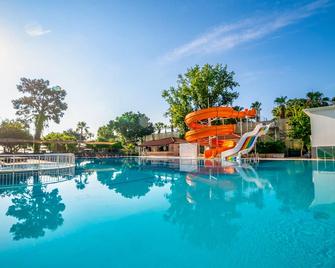 Transatlantik Beach Hotel - Beldibi - Πισίνα