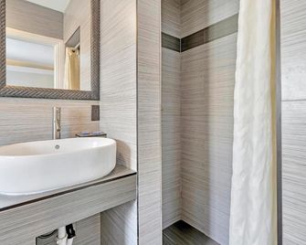 Mid City Inn - Los Angeles - Bad