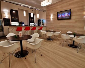 Hotel Adeba - Praga