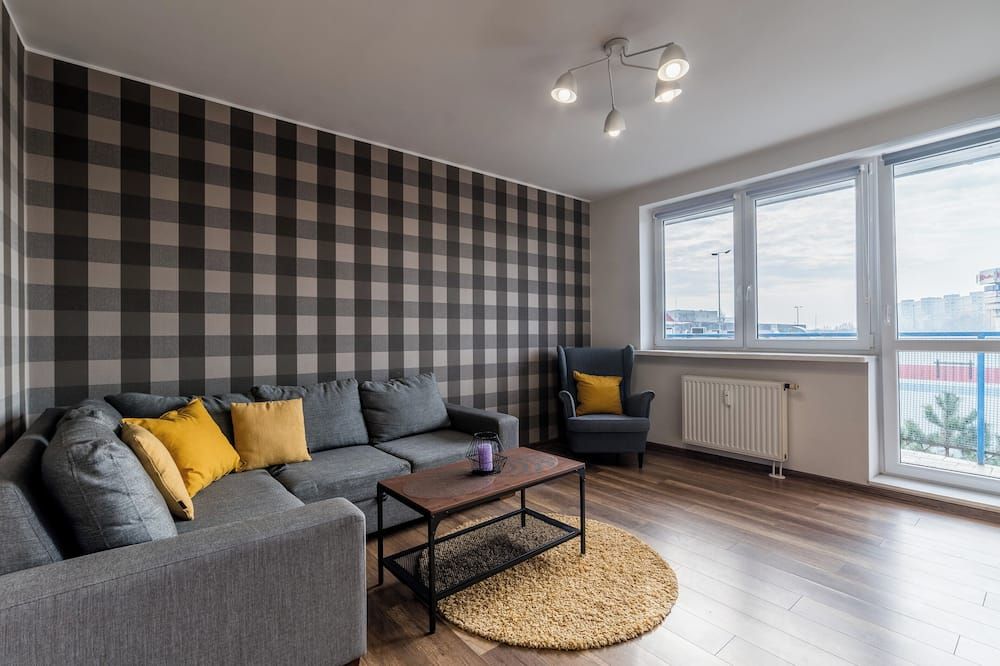 Osiedle Batorego Spacious Apartment by BookingHost - פוזנאן - סלון