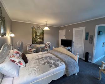 Tudor Manor Bed & Breakfast - Paraparaumu Beach - Chambre