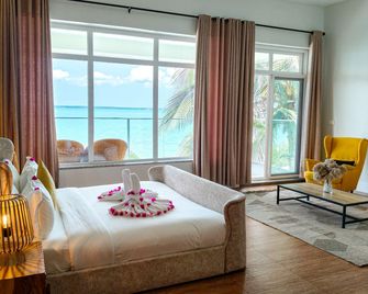 Zanzibar Dt Beachfront Villa - Zanzibar - Bedroom