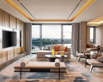 Hyatt Regency Huangshan Hengjiangwan - 黄山（コウザン） - リビングルーム