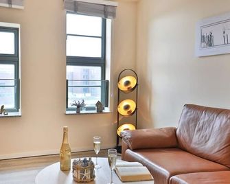 Ohlerich Speicher App 11 - Wismar - Living room