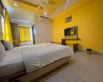 Hotel Sri Vaari Residency - Hosūr - Bedroom