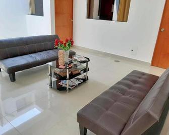 Hotel Ocean Beach Paracas - Paracas - Living room