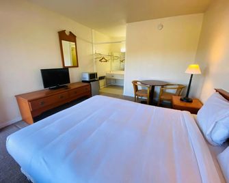 Traveler's Place Inn & Suites - Scottsboro