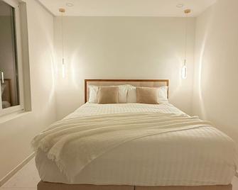 Luxrem Apartments 4 - Biel - Makuuhuone