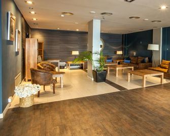 Hotel Horitzó by Pierre & Vacances - Blanes - Hall