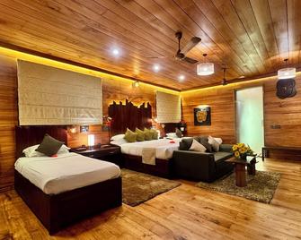 Tranquil Resort - Blusalzz Collection, Wayanad - Kerala - Sultan Bathery - Schlafzimmer