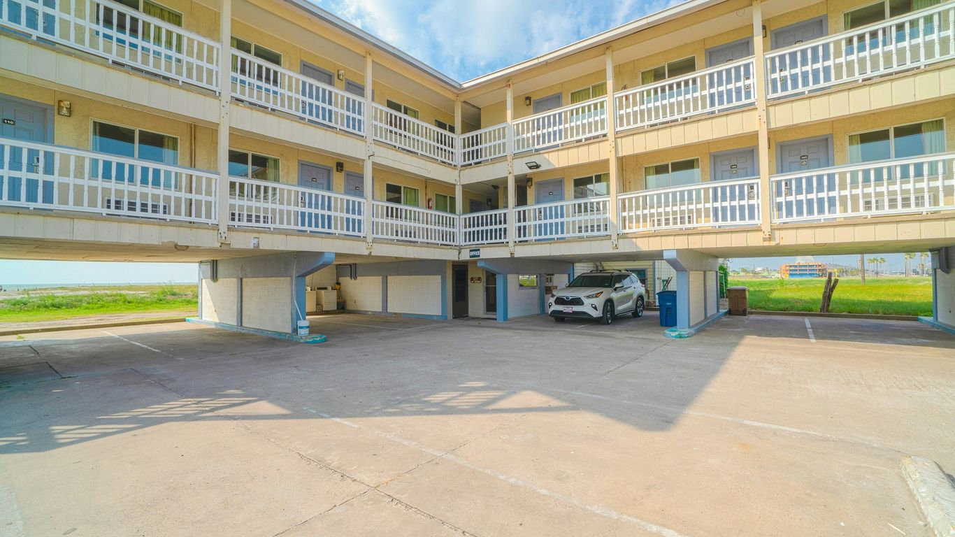 Budget Inn By OYO Corpus Christi Beach