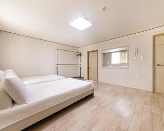 Pocheon Michigan - Pocheon - Habitación