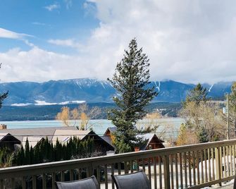 Just a 2 min walk to the Lake! - Windermere - Balcony