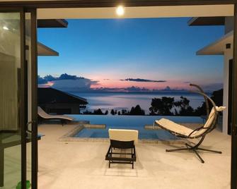 A luxury, modern and stylish sea view villa - 400 meters to the beach - Ko Pha Ngan - Pool
