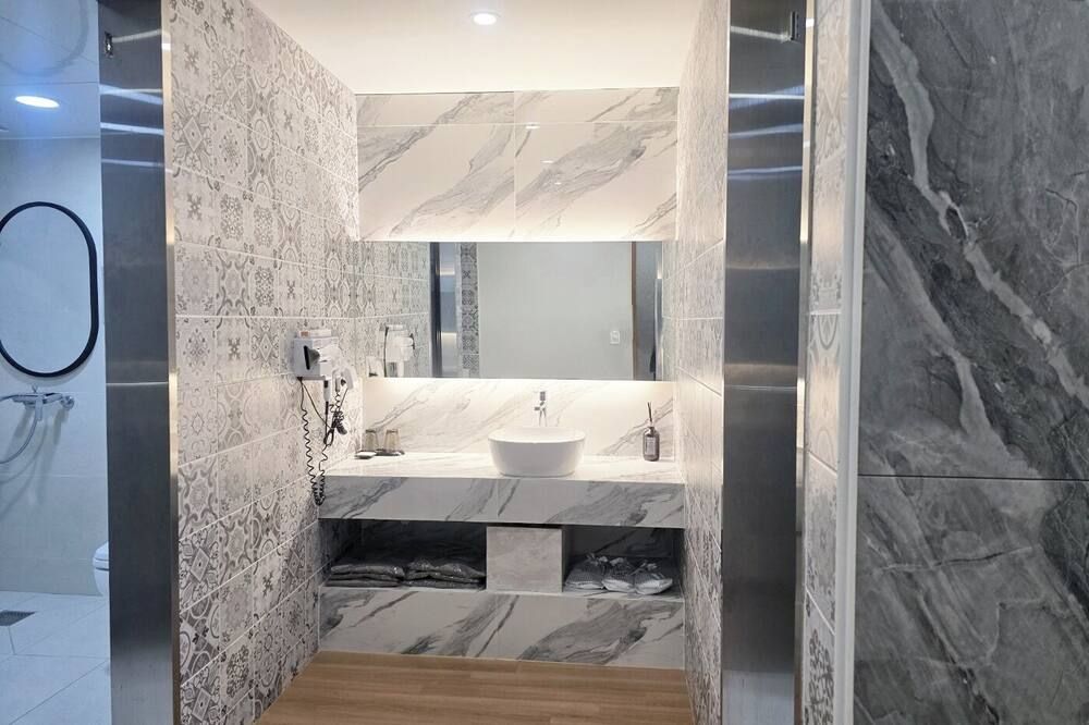 Browndot Hotel Mokpo Gotbawi - Mokpo - Bad