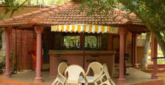 Fantasy Golf Resort - Bengaluru - Patio