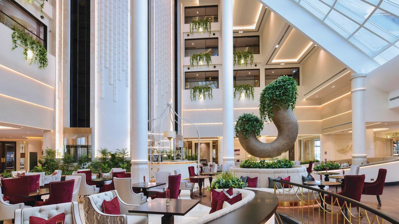 فندق موڤنبيك البحرين