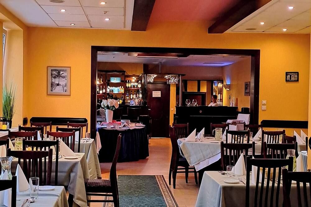 Kolonna Hotel Brigita - ריגה - מסעדה