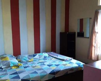 Toto Homestay - Magelang - Habitación