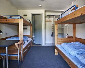 Rosengaarden Hostel - Akirkeby - Habitación