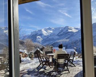 Chambre Harmonie Chalet Harmony Auris En Oisans - Auris - Balcón