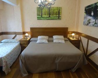 Casa Rural Arratzain - Usurbil - Bedroom