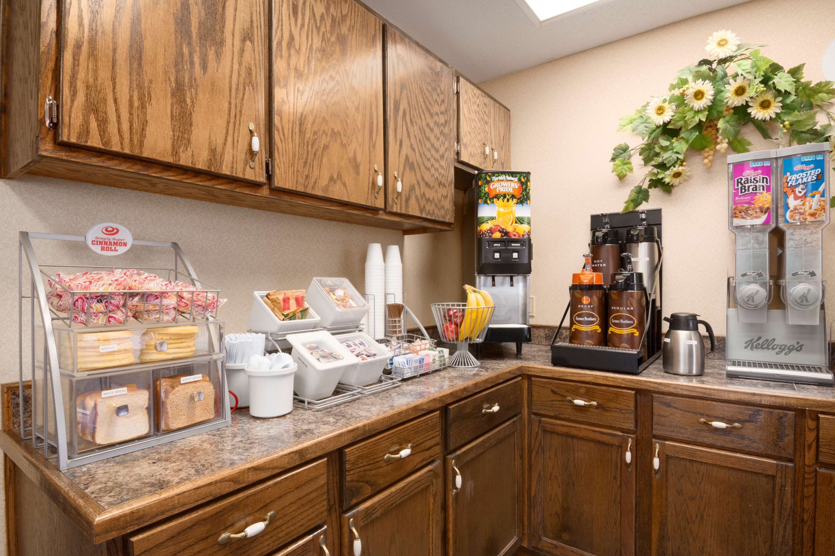 Super 8 by Wyndham Hattiesburg North/University Area