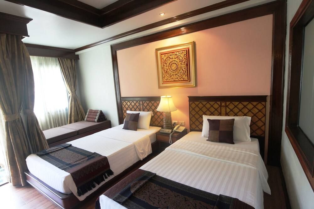 منتجع بي.بي بالم تري