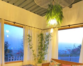 Treeoise Resort Unit of Sunder Kakkar Hotel Baddi - Baddi - Restaurant