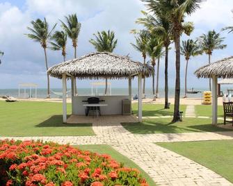 Scenic and Peaceful Location! Quiet Room w/ Fantastic Island View, Outdoor Pool - West Bay - Βεράντα