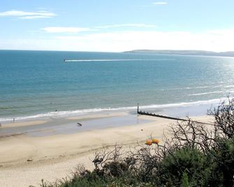 Flat 3 Seabreeze - Bournemouth - Beach