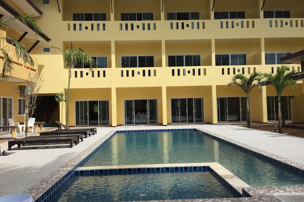 Khaolak Summer House 2