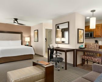Homewood Suites by Hilton Fargo - פארגו - חדר שינה