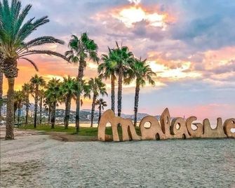 Hostal Moscatel - Malaga