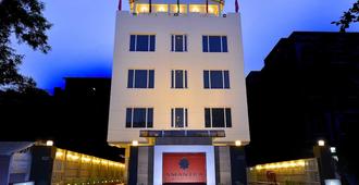 Amantra Comfort Hotel - Udaipur