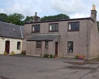 Family Room Sleeps 4 at Dykefield Farm B&B - Mauchline - Gebäude