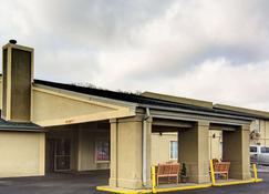 Quality Inn - Princeton - Gebouw