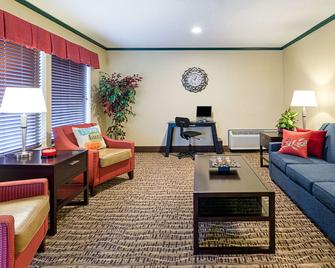 Quality Inn - Princeton - Sala de estar