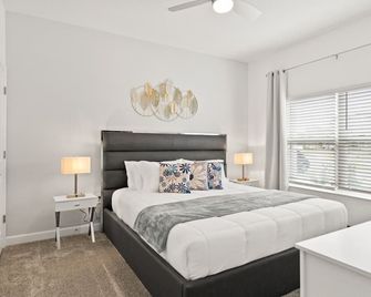 Restful Townhouse 4Bed/3Bath/Pool/5Min From Disney - Kissimmee - Chambre